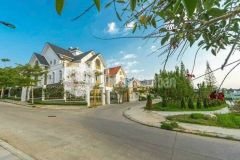 Lô đất vàng mặt tiền khu golf valley đà lạt di chuyển 200m ra tới bờ hồ