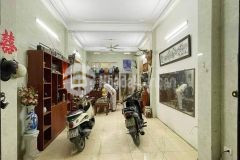 Bán nhà cầu giấy phố phạm văn đồng 63m x 2t giá 8.5 tỷ, vị trí đẹp, ngõ thông kinh doanh