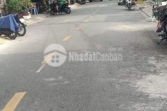 Tanbinh 5tỷ85 mặt tiền 12m dt 45m gần lũy bán bích nhà cũ tiện xây mới hoặc cho thuê