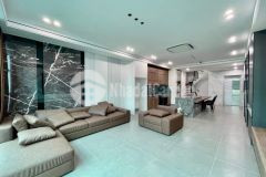 Bán nhà giá tốt,đường võ chí công, dt 51mx5 tầng,cách ô tô 5m,chỉ có 8.3 tỷ