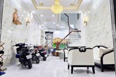 Ban nha đep,200m ra pham văn đông,đương sô 30,linh đông 61m2,4tâng 6.5ty.