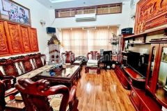 Tôi bán nhà mặt phố quang trung sầm uất gần chợ hà đông, mt rộng, 36m2 chỉ 9.68 tỷ. 0989626116