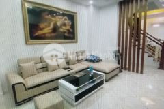 Hótnhà 5 tầng nguyễn chánh, gara ô tô,kinh doanh, dt 53m2,mt 4,5m, giá 11,2 tỷ