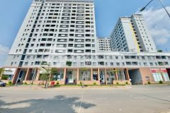 Bán gấp căn hộ 70m2, sổ hồng riêng, căn góc view hồ bơi thoáng mát