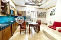 Bán nhà trung kính cầu giấy, 130 m2 giá 50 tỷ, ô tô đậu cửa, thang máy, 1 hầm