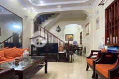 Bán nhà gần xã đàn, đđa. dân xây, ô chờ thang máy, đẹp. gần 55m2, 6pn, nhỉnh 7 tỷ