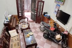 Bán nhà dt 56m x 3tầng ô tô đỗ cửa phố hoàng văn thái thanh xuân