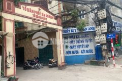 Bán gấp nhà cấp 4 ngõ 43 tân xuân 51m ngõ thông oto cách nhà 20m giá 4,25 tỷ. lh 0961127399