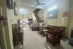 Bán nhà đông tác đống đa ngõ thông phương mai, lô góc 2 mặt đường, 4 tầng diện tích rộng.