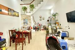 Bán nhanh nhà ở phố an dương,dt 46mx5 tầng,lô góc, ô tô 7 đỗ sát, giá chỉ 7.3 tỷ.