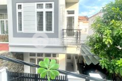 Nhà 1t1l hẻm xe hơi đường 339, phước long b, quận 9, dt 92m6.5ty tl