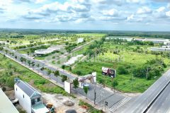 Bán gấp đất thương mại 95m² sổ sẵn kdc lago centro mặt tiền đt830, gía chỉ 1.3xx tỷ