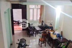 Bán nhà cầu giấy phố lạc long quân 39m x 5t giá 6.8 tỷ, ô tô đỗ cổng