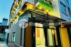 Bán nhà hxh quang trung p8 gv 1 trệt 3 lầu st góc 2 mặt tiền. giá 6,6 tỷ tl