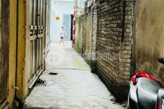 Bán nhà cực đẹp giá quá tuyệt vời 35m 2 trần cung ngõ rộng 50m ra ô tô về ở luôn...