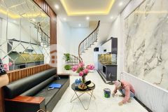 Bán nhà phố lương đinh cua, đống đa, nha đep ơ luôn, 2 măt thoang, ngo thông, 26m2,4t