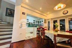 Nhà rất rẻ, phố cầu giấy, dt 43mx6 tầng, thang máy.giá chỉ 7.2 tỷ