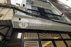 Bán chung cư mini 5 tầng phố hoàng ngân, ngõ thông quan nhân, ô tô đỗ gần, nhà sẵn khách.