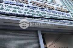 Showroom mt trương công định 11x31 1 trệt 1 lầu chỉ 80 triệu