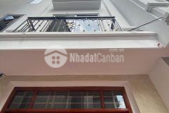 Nhà mới lô góc trần khát chân, 50m2, nhỉnh 6 tỷ, gần ô tô, nhà thoáng