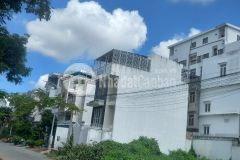 Thanh lý gấp lô góc 68 m2 ngay đường hồ học lãm, full thổ cư, sổ hồng riêng