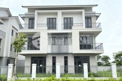 Biệt thự song lập diện tích lớn giá hời