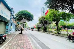 Bom tấnbán nhà khương đình, ngõ ôtô tránh, đỗ, kd sầm uất, 75mx4t, mt 5.6m, chỉ 12.9 tỷ