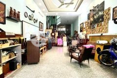 Nhỉnh 160trm2,tt quận 10,giao đường 32,sát mặt tiền,hxh, 5 tầng,70m2,ởchdv,10.x tỷ