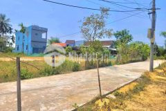 Đất hoà tiến gần chợ lệ trạch betong 4m sát đường nhựa lh 0935196248