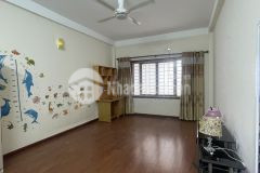 Ban nha đương triêu khuc thanh xuân nha đep, 2 măt thoang, sat phô, 38m2,5t