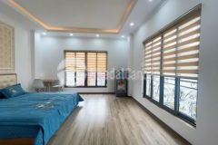 Bán nhà lô góc 8 tầng thang máy 58m2 13 phòng full nội thất ngõ 173 hoàng hoa thám 16,5 tỷ