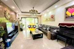 Thua bóng bán gấp nhà mặt phố ngô quyền gần kđt văn khê 50m2 chỉ 4.38 tỷ. lh 0989.62.6116