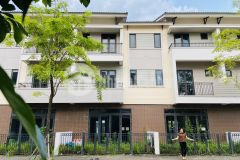 Bán nhà 3 tầng 2 mặt tiền hiếm nhất kđt vsip bắc ninh. rất hợp với người đông tứ trạch kđt vệ ti