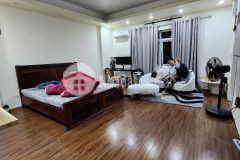 Bán nhà mặt phố chùa quỳnh 5 tầng long lanh hai bà trưng