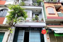 Mặt tiền bên hông cầu kênh tẻ, khánh hội, p3, q4, 5 tầng, 60m2, 12.5 tỷ.