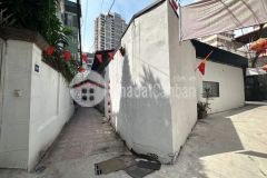 Lô góc 3 mặt thoáng ngõ thông ô tô vào nhà thông số đẹp ở kết hợp văn phòng tốt.,