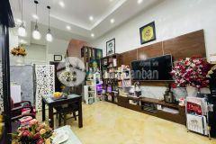 Bán nhà nguyễn chí thanh đống đa, mặt ngõ kinh doanh, đường ô tô thông phố chùa láng.