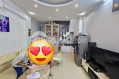 Bán nhà trương định hai bà trưng,ngõ nông cực thoáng,sổ đỏ nở hậu, giá hơn 3 tỷ