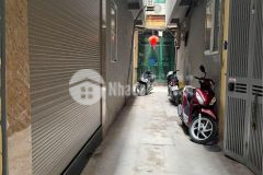 Bán gấp vĩnh hưng 39m2, sổ đẹp nở hậu, 4 tầng đủ công năng. ngõ gần ô tô. ở ngay. 4.2 tỷ