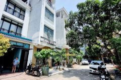 Bán nhà tây sơn 60m2, mặt tiền 4m. oto tránh, vỉa hè 10.8 tỷ