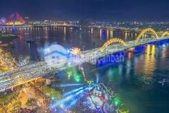 Nhà 4 tầng, 2mt đường lê đình lý, ngay nguyễn văn linh giá 18 tỷ tltrực tiêp