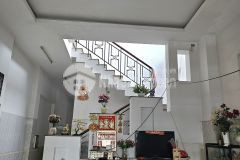 Nhà mặt tiền đường hiệp thành 05 quận 12, 153m2 3 tầng ngang 6m, chỉ 8 tỷ 800 tr tl