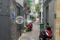 Bán nhà 4 tầng, đường nguyễn xí, ngang 5m, 49m2, nhỉnh 6 tỷ