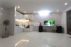 Bán nhà riêng ngõ cẩm văn, tôn đức thắng 4 tang 41m2 giá 5,5 tỷ. lh 0869381258