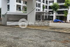 Bán đất mặt phố đức giang long biên 80mx15.6 tỷ.