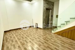 Quá hot kim giang 33m2, 5 tầng, thang máy. ô tô đỗ trước nhà. 6.9 tỷ