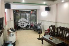 Chủ ngộp bán gấp nhà đẹp âu cơ hxh.74m.4 tầng.4pn. 9.6 tỷ