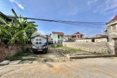 Nhỉnh 2 tỷ 75m2 xóm trại, xuân nộn, đường thông ô tô tránh.