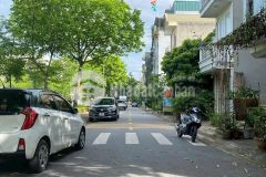 Đất đẹp đường to view công viên thoáng mát tdc thạch bàn dt 80m2. giá 170 triệu m2