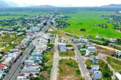 Lô 100m2, đường 10m5, song song lý thái tổ, điện bàn, quảng nam. giá 1.55 tỷ